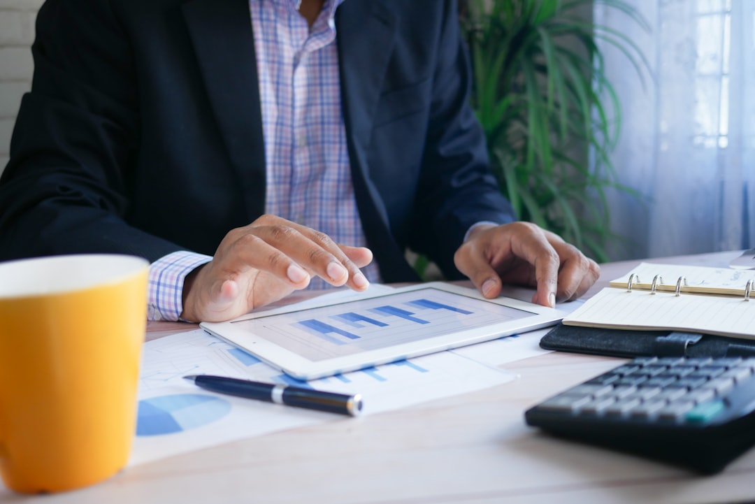 Agência de tráfego pago para ecommerce: o que exigir dela