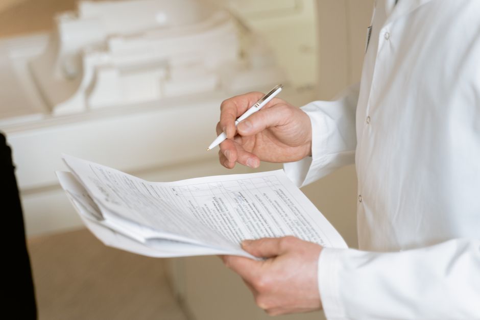 Tráfego pago para clínica odontológica: o que o CFO permite